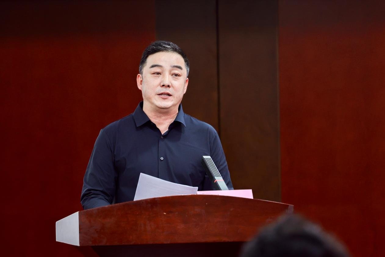 阿坝藏族羌族自治州文学艺术界联合会承